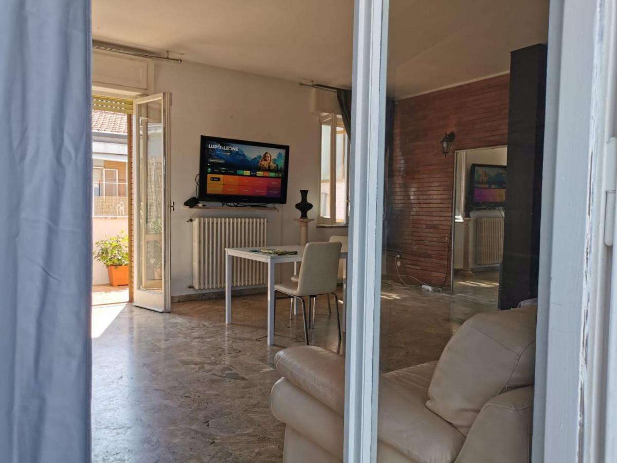 ペスカーラ La Dimora Degli Artisti Bed & Breakfast エクステリア 写真